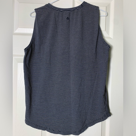 Lululemon | Brunswick Muscle Tank - Picture 4 of 6